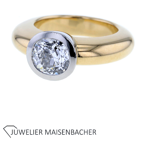 Goldschmiede SCHUBART Massiver Solitaire mit Diamant 2,74ct.