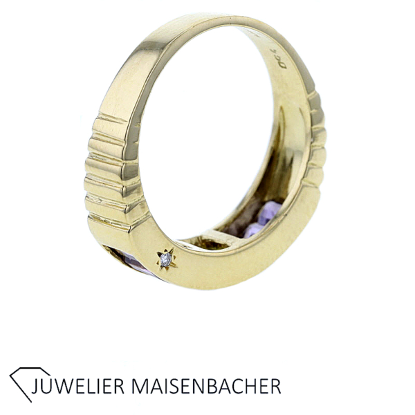 Set-bestehend aus Ring und Halbcreolen mit Brillanten und Edelsteinen – Bild 3