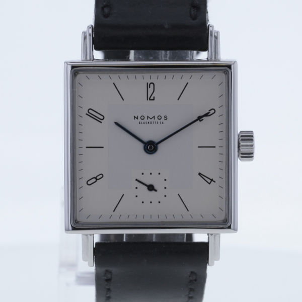 NOMOS Tetra 27 klein Edelstahl