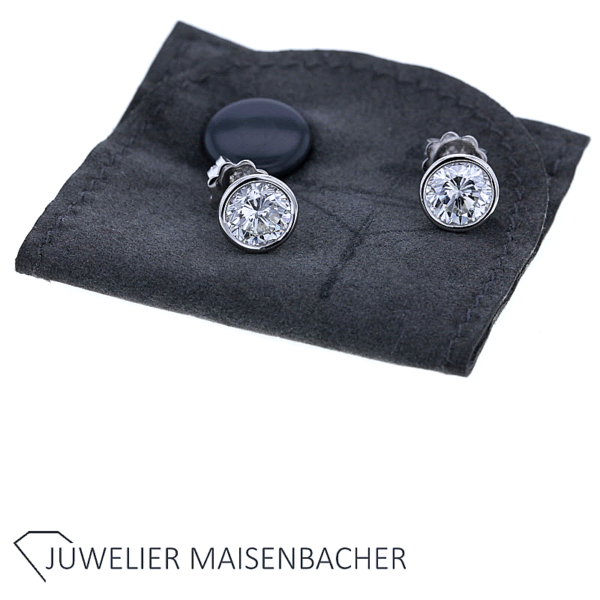 Zauberhafte Solitaire Ohrstecker mit Brillant insgesamt 2 ct. Gold – Bild 5