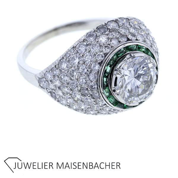 Luxuriöser Damenring mit Smaragd und Brillanten – Bild 5