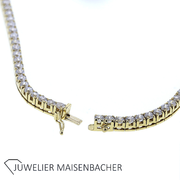 Atemberaubendes Collier mit 123 Brillanten Gold