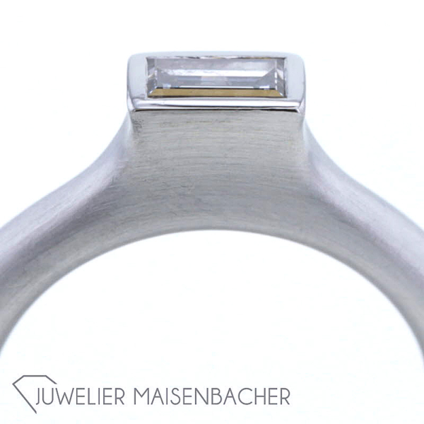 Henrich & Denzel Solitaire-Ring *Toska* Diamant Platin – Bild 5