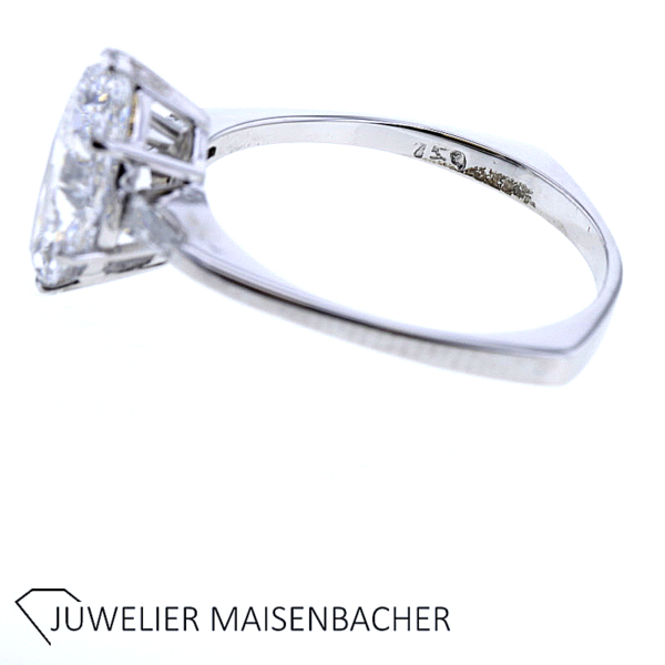 SELTENHEIT Ring mit Diamant Navette und Trapez Schliff Gold – Bild 8