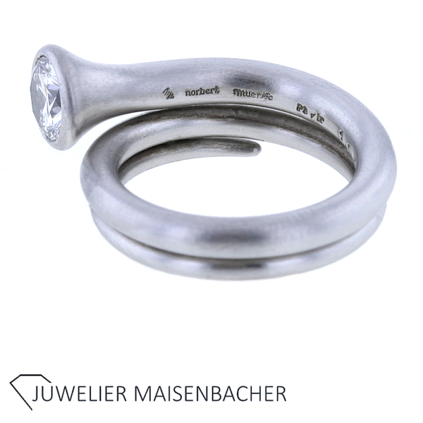 Norbert Muerrle Solitaire Ring mit Brillant – Bild 3