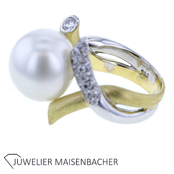 Außergewöhnlicher Südsee-Zuchtperlen Ring mit Brillant – Bild 10