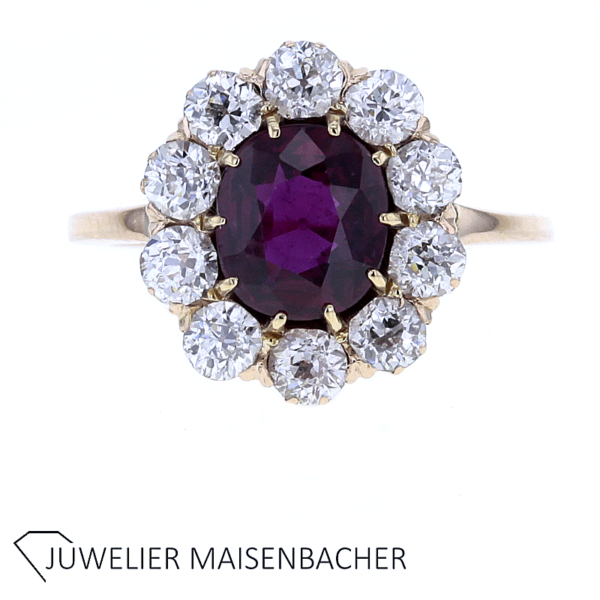 Wunderschöner Entourage Ring mit Almandin und Diamanten Gold