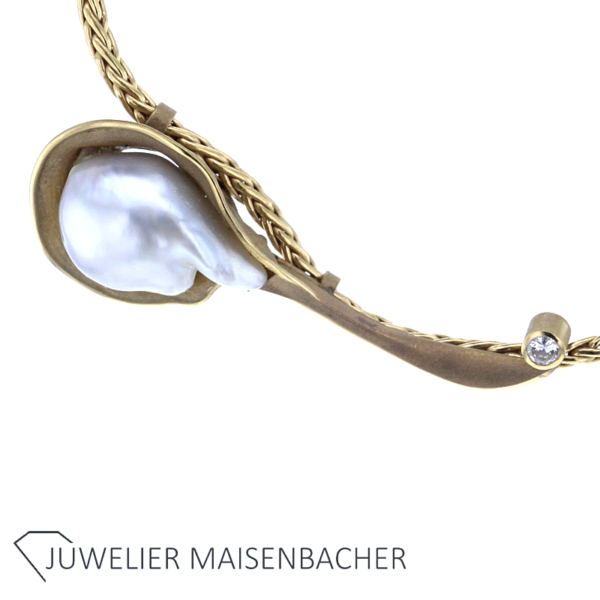 UNIKAT Collier mit Brillant und Barock-Zuchtperle Gold – Bild 5