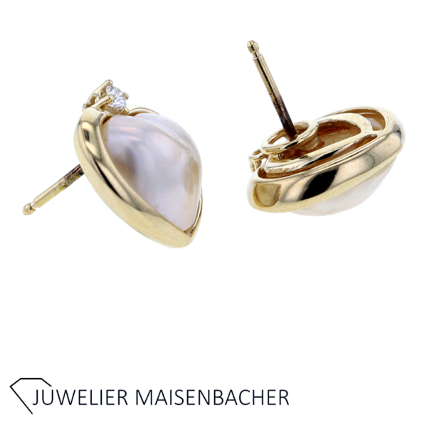 Ohrstecker mit Mabé-Zuchtperle in Herzdesign und Brillant Gold – Bild 2