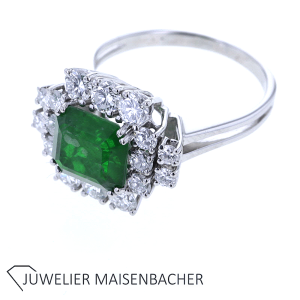 Wunderschöner Smaragd Entourage Brillant Ring Gold – Bild 5