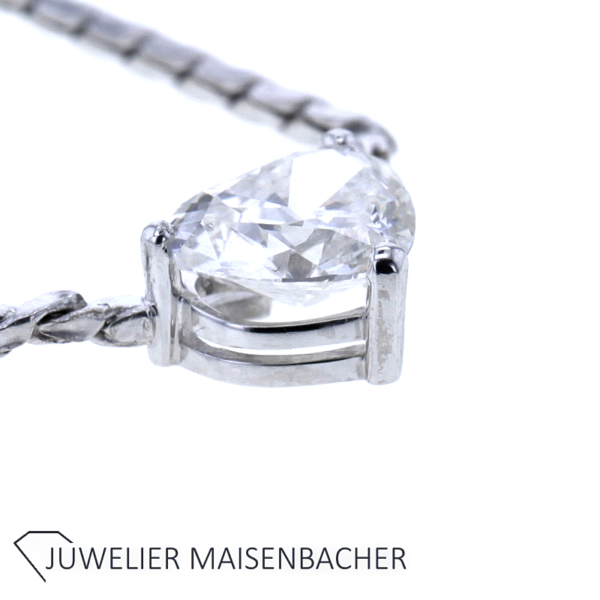 Collier mit einem Herz Diamant 0,96 ct in 750er Weißgold – Bild 5